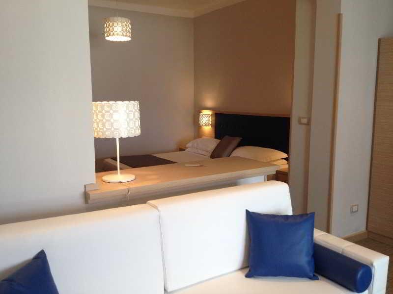 B&B Hotels Park Hotel Suisse Santa Margherita Ligure Bagian luar foto